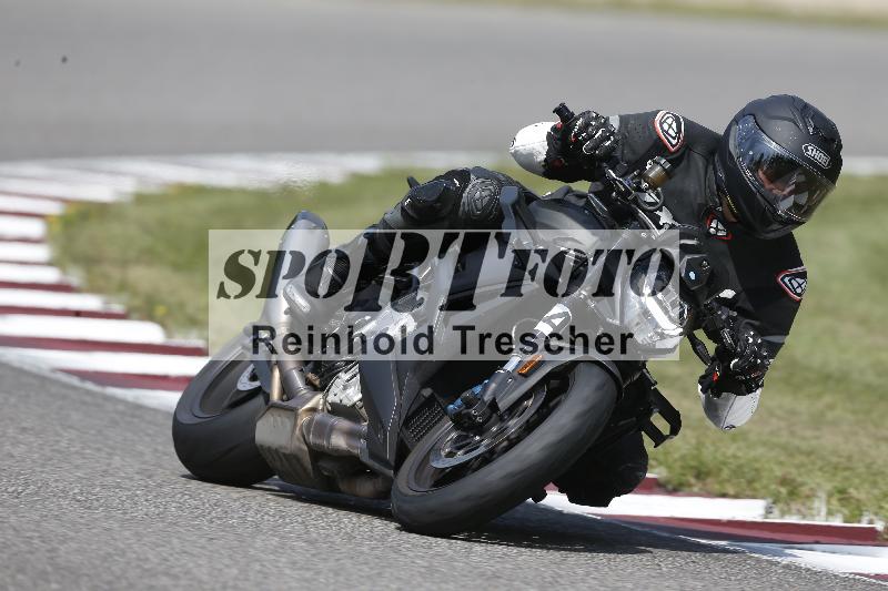 Archiv-2025/49 26.08.2025 Cornu Master School ADR/blau-bleu/49